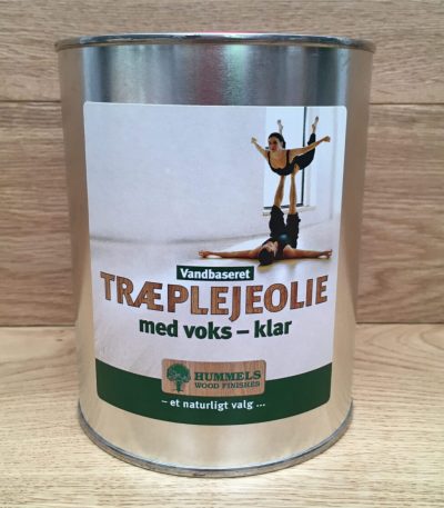 Træplejeolie med voks klar